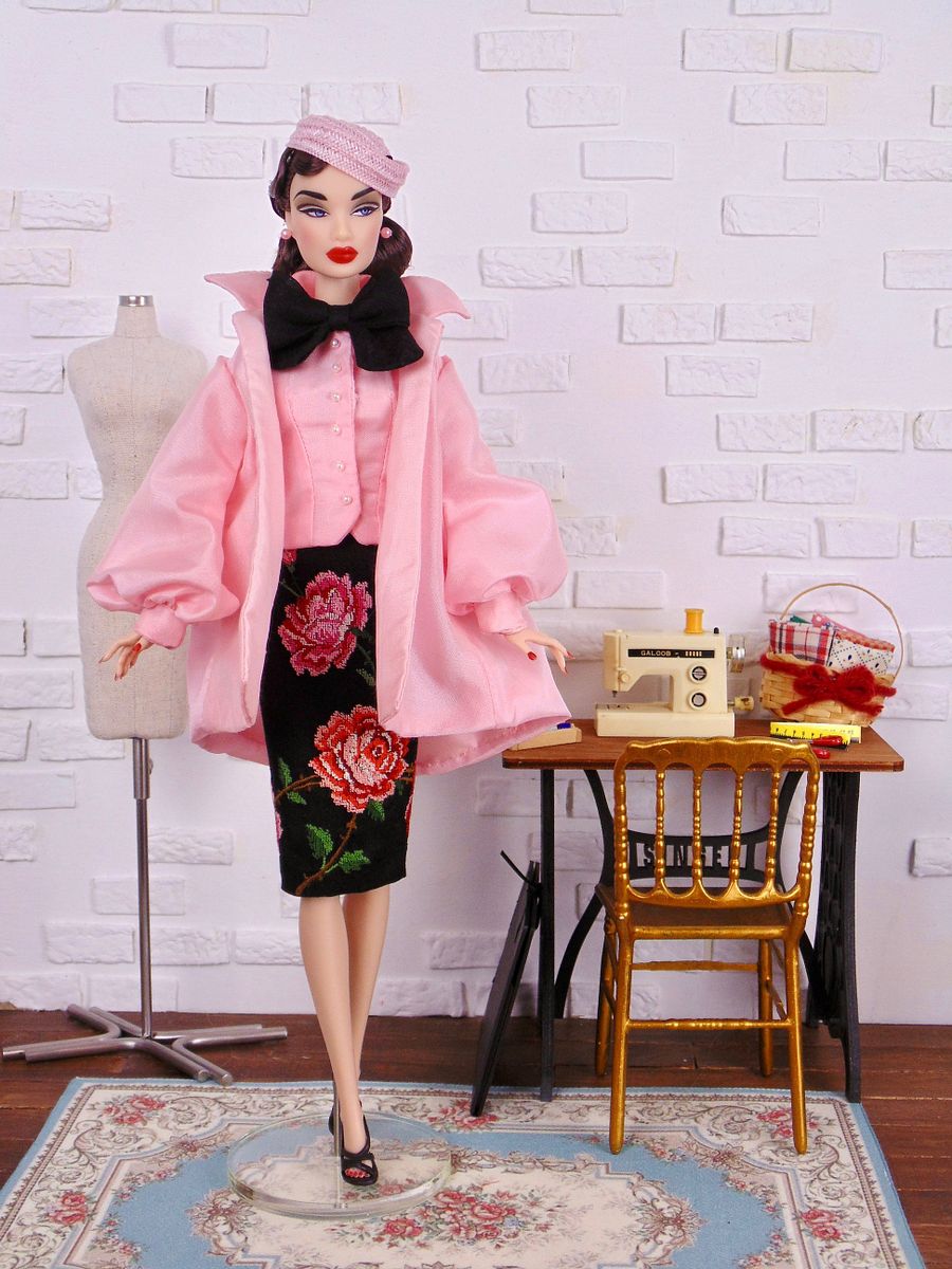 Fashion Designer sewing pattern for 12" fashion dolls product image (4)