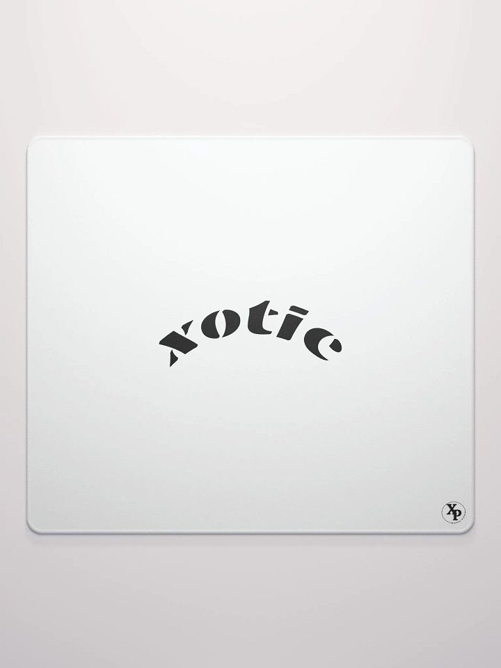 Xotic White product image (3)