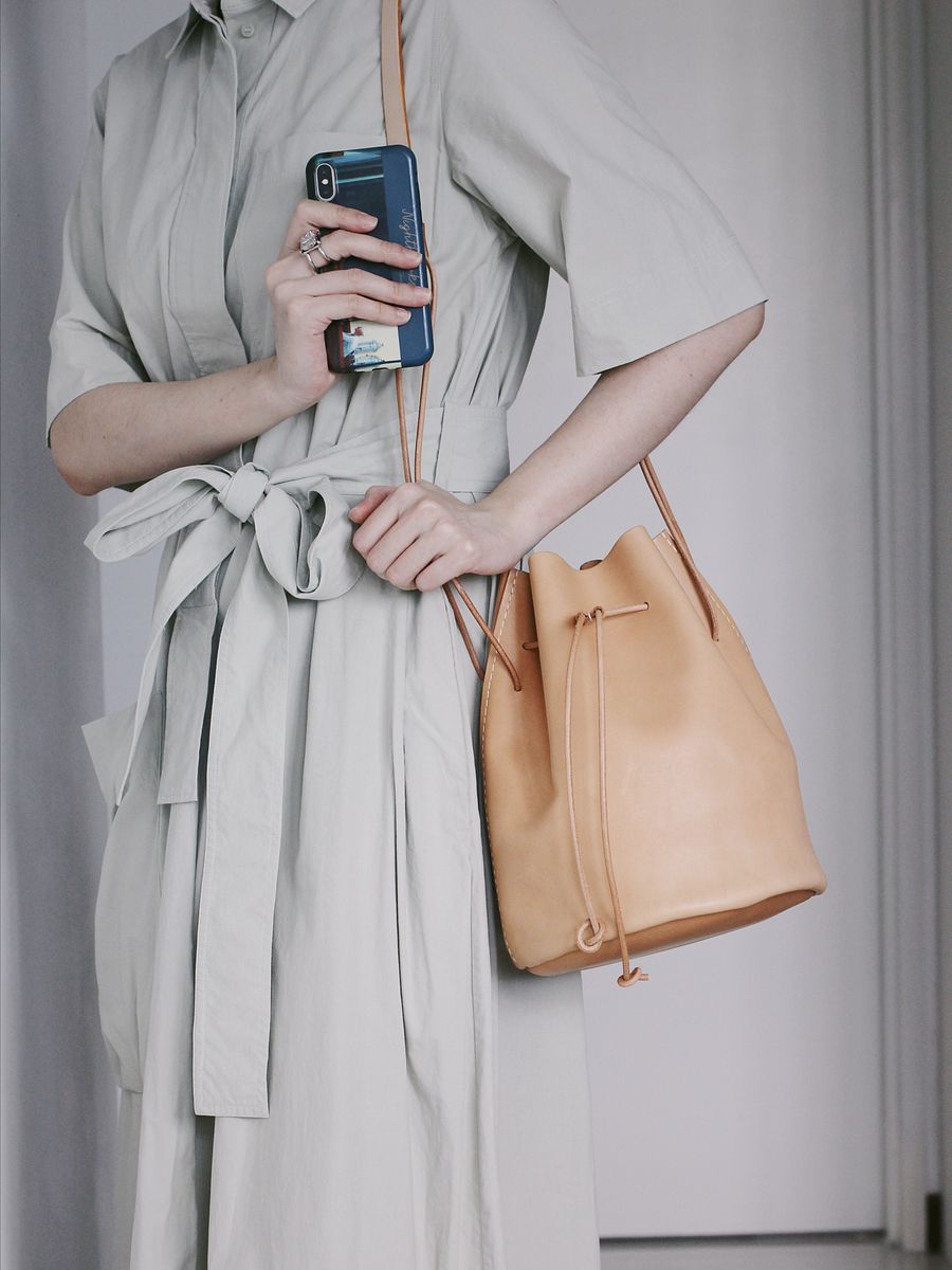 Vegetable Tanned Leather Drawstring Bucket Bag product image (2)