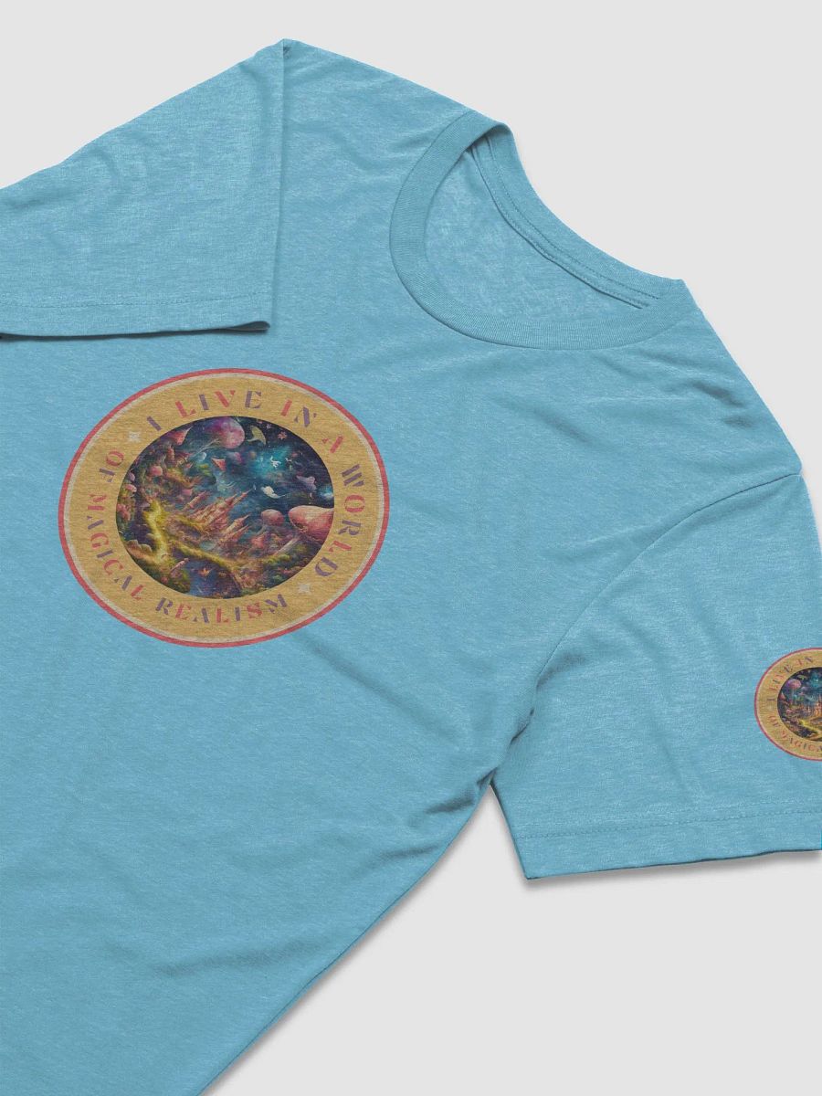 I Live in a World of Magical Realism T-shirt product image (30)