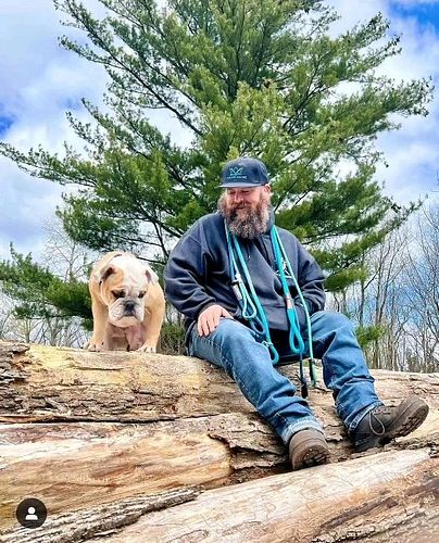 A brand that goes where you go
@beardedwoodz 
Follow for promotions and updates.
Use Code: FS15 for 15% off your first purcha...