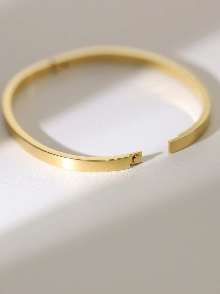 Brushed Matte Single Drill Bracelet | 18K Gold Plated product image (10)