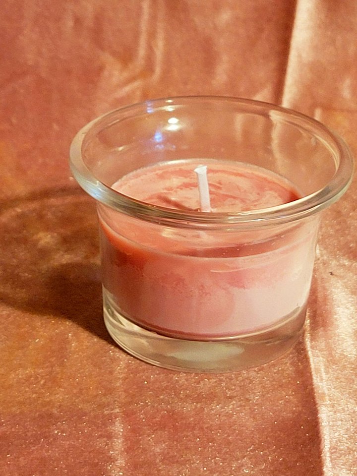 Berry Cozy - 4oz Metal Tin Candle product image (1)