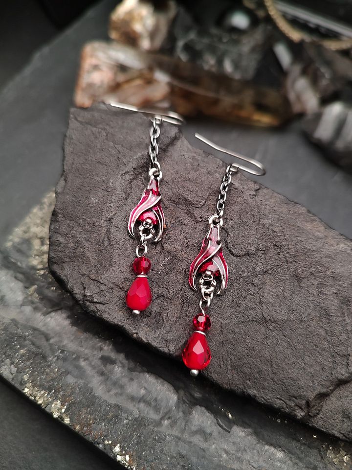 Earrings Bats - Poppy Hanging Bats product image (1)