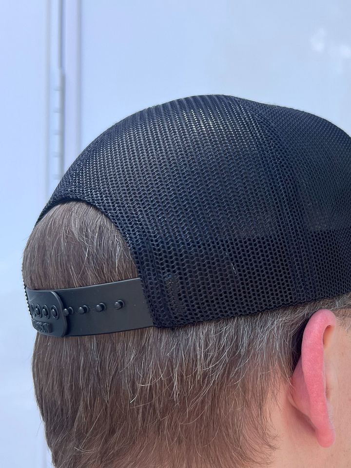 Nomads Amor Trucker Hat – Heart Flag Edition product image (20)