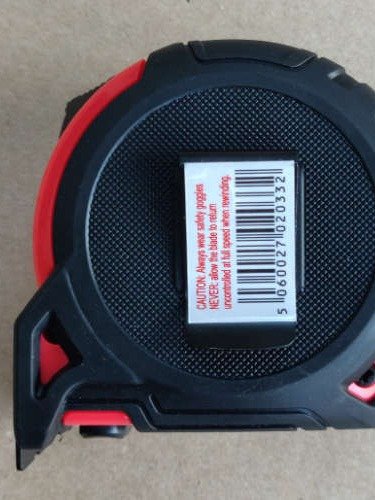 8m Metric Only Tape Measure - Gosforth Handyman official product image (6)