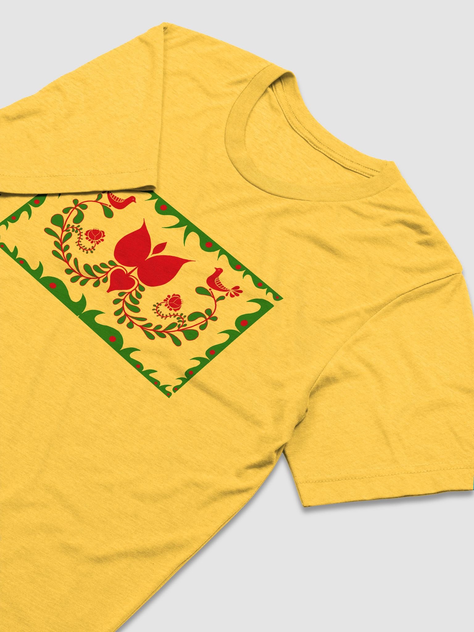 Made In Hungary Floral Bliss T-Shirt product image (6)