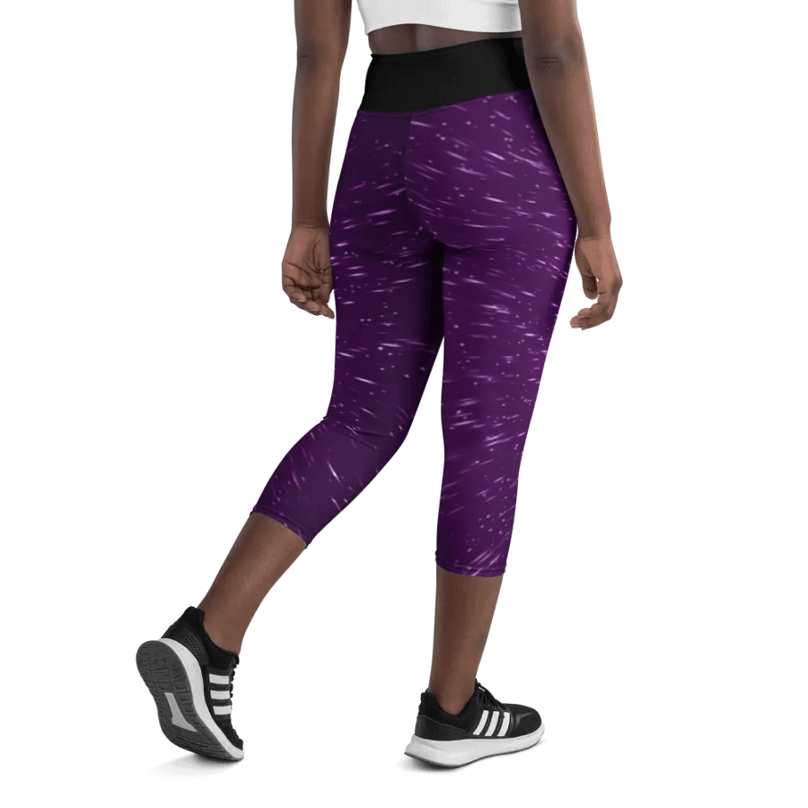 Radiant Burst Yoga Capri Leggings product image (9)
