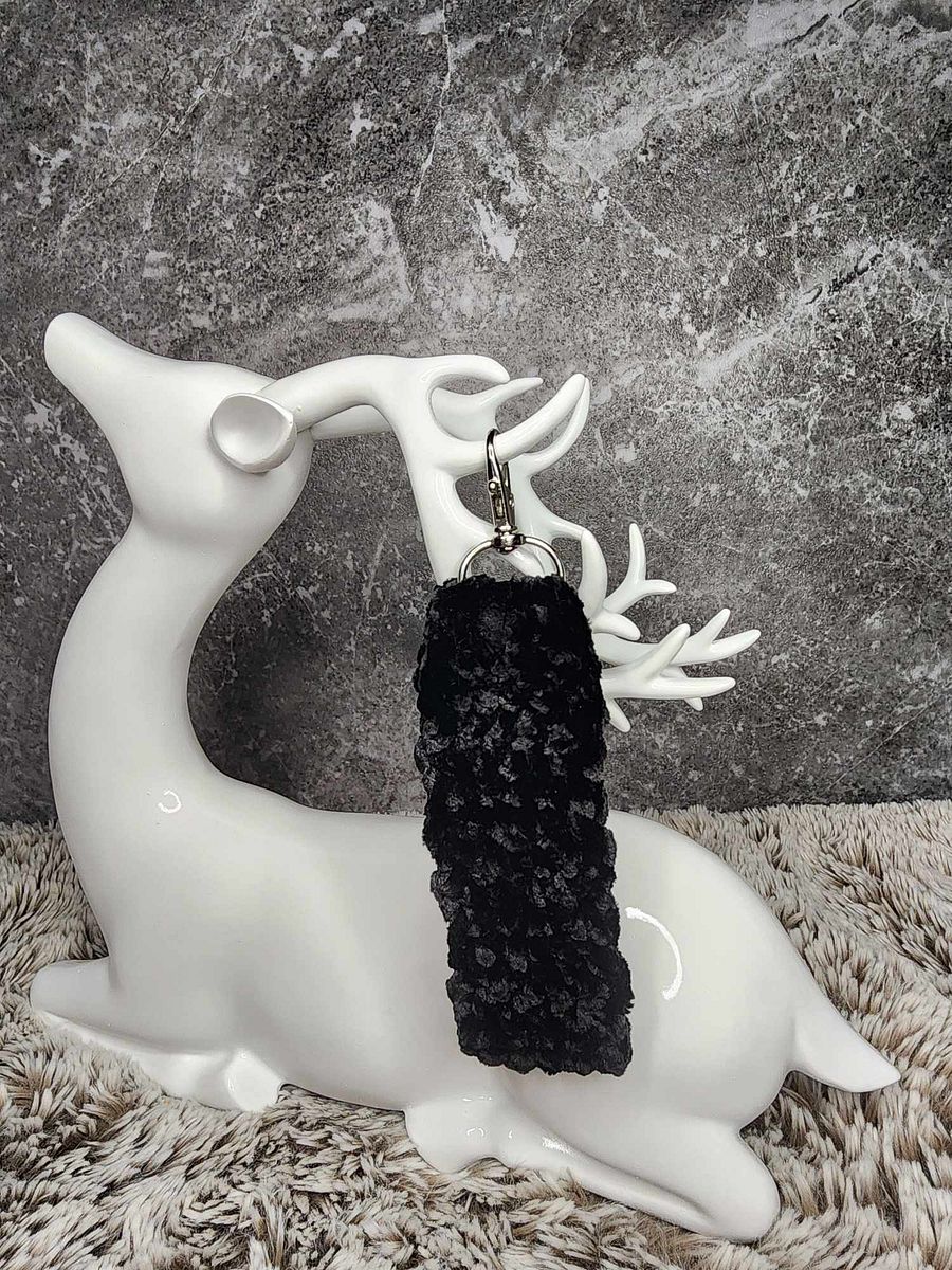 Velveteen Wristlet product image (10)
