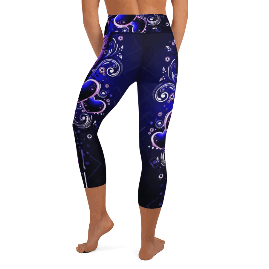 Mystic Hearts All-Over Yoga Capri Leggings product image (10)