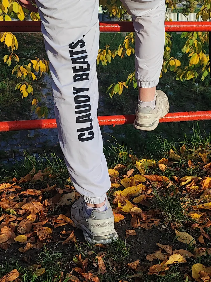 CLAUDY BEATS WHITE URBAN TRACK PANTS product image (2)