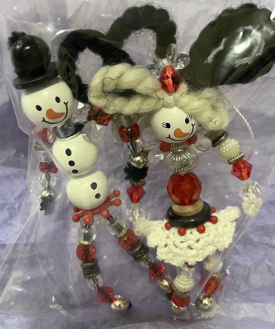 Red n Black SnowTopia Couple product image (3)