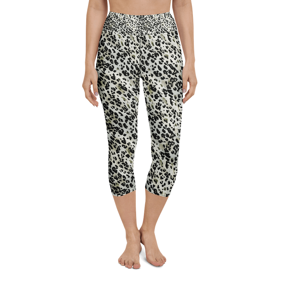 Green Leopard Capri Leggings product image (4)