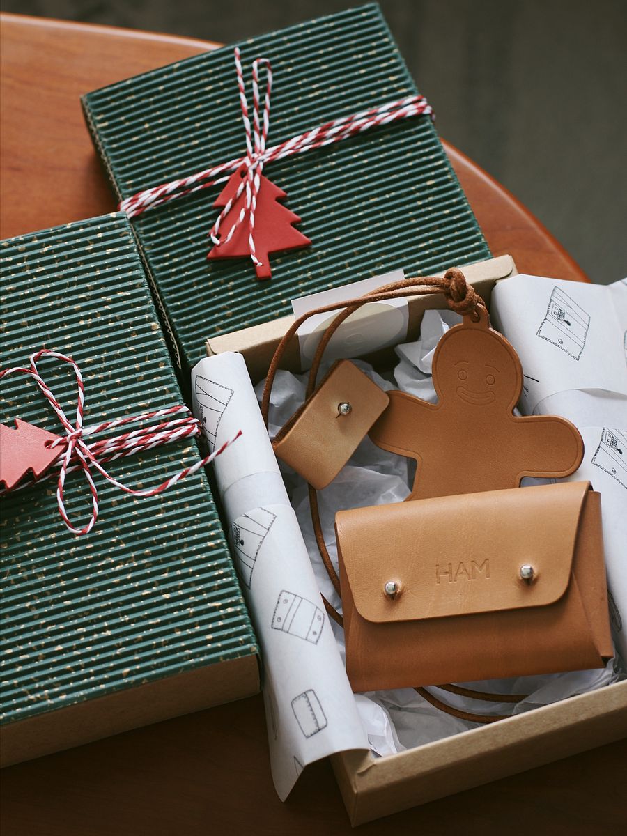 Christmas Gift Vegetable Tanned Leather Cardholder Gift Box Gift Wrapping product image (3)