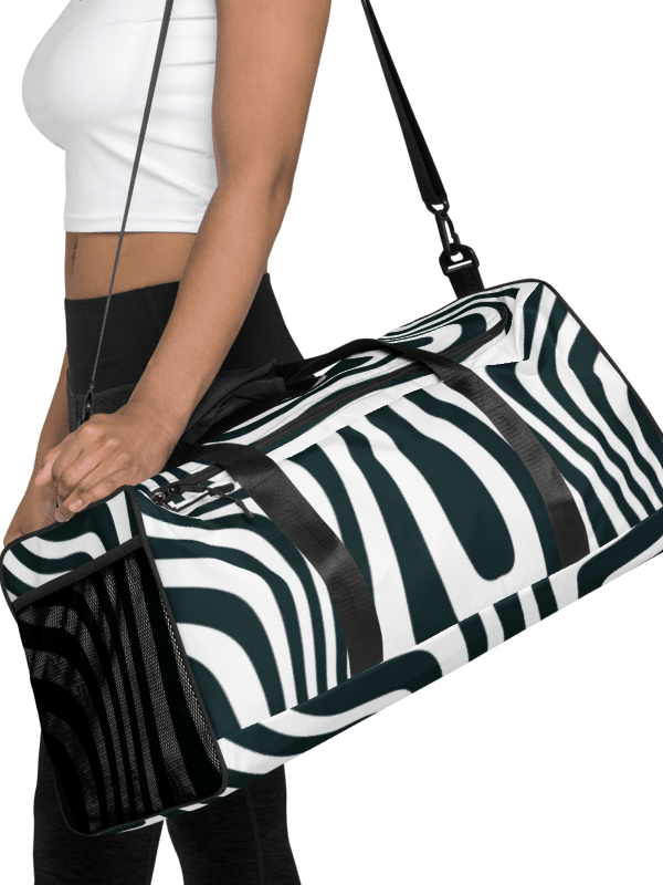 Illusion Wave Duffle Bag Black product image (2)