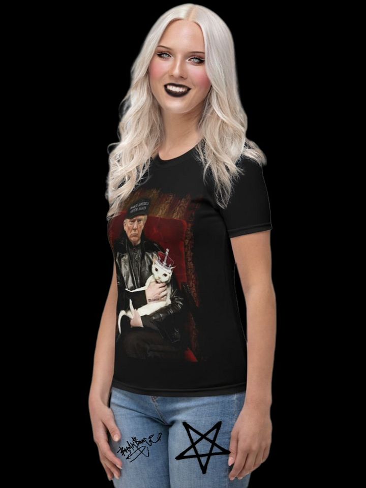 Trump Goth Women's T-shirt - 'Make America Goth Again' Design with White Cat Queen product image (2)