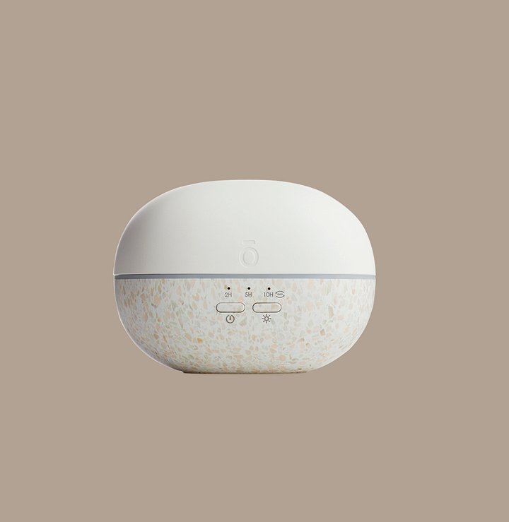 Pebble Diffuser™ – Compact Power for Aromatherapy & Wellness product image (1)