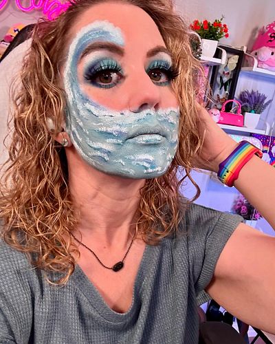 I waved at you, now please wave back. Makeup look #2 for October. Done with face paint and the @trixiecosmetics Midnight Real...