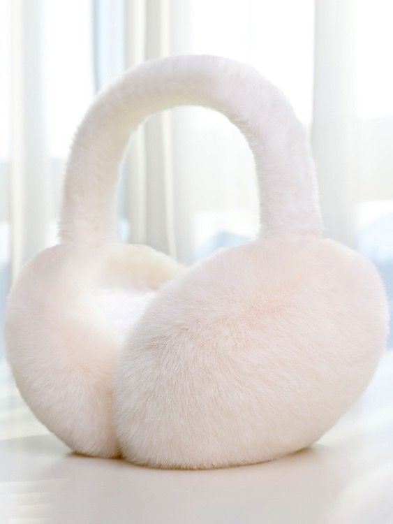 Fluffy earmuffs product image (4)