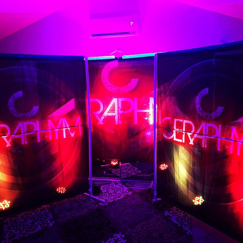 Doing some video recording for an upcoming video stream this week.  Keep your eyes peeled.
#ceraphymmusic #quarantinemusic #n...
