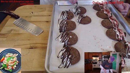 https://twitch.tv/kehnara

#twitch #twitchclips #cookies #dessert
