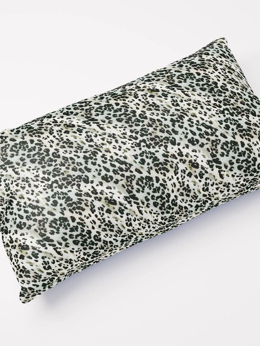 Green Leopard Pillow product image (10)
