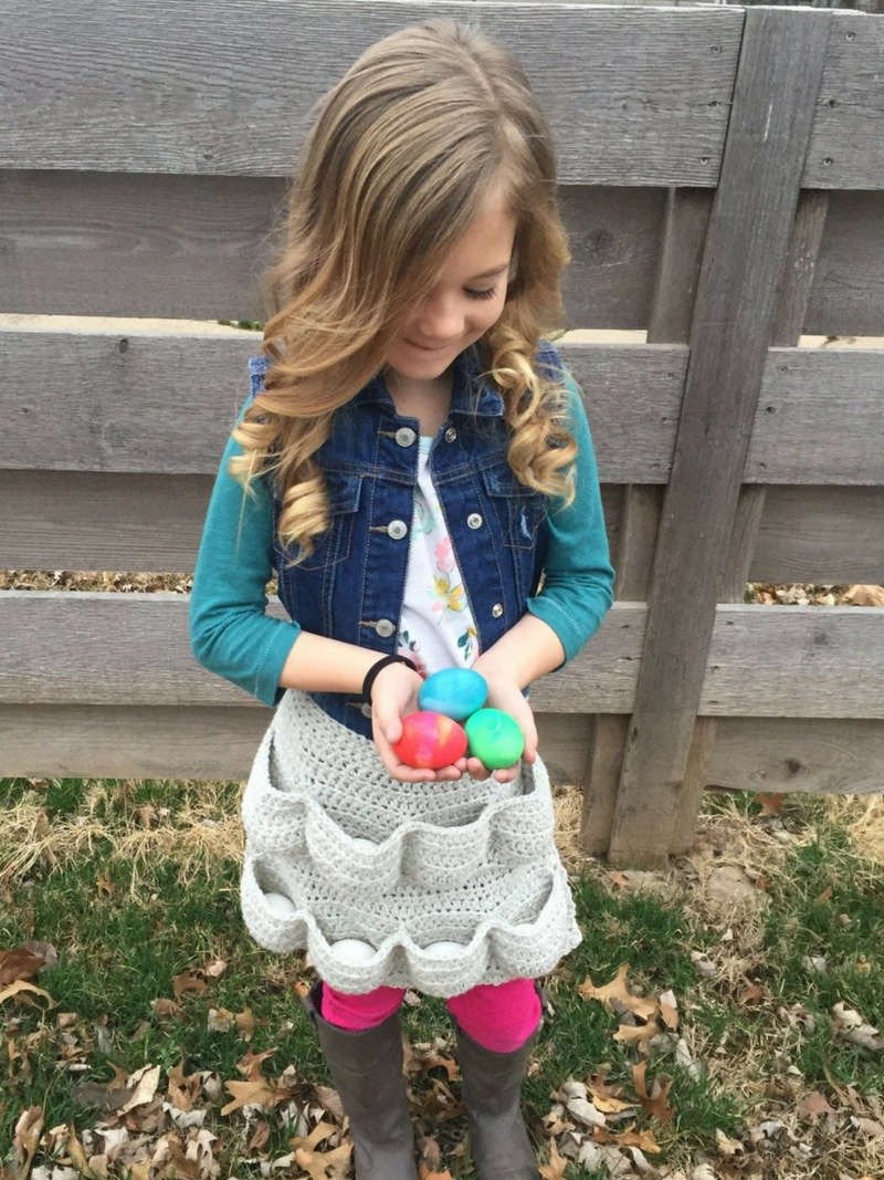 Egg-cellent Egg Apron - CHILD SIZE product image (2)