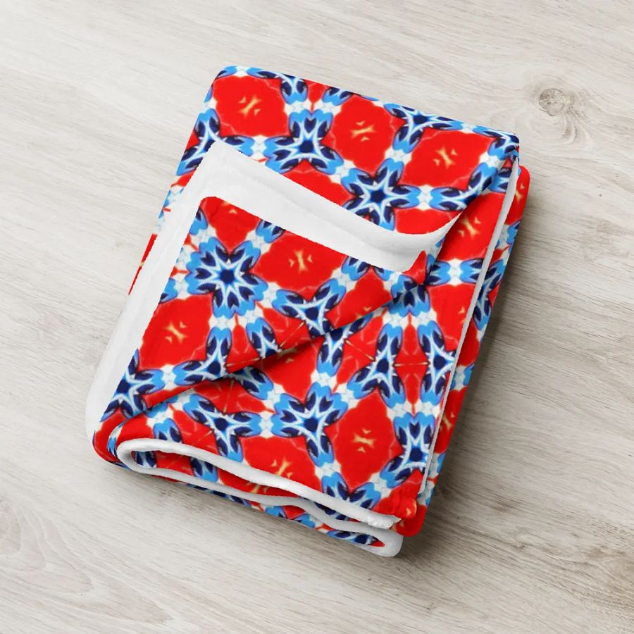 Blue & Red Diamond Throw Blanket product image (8)