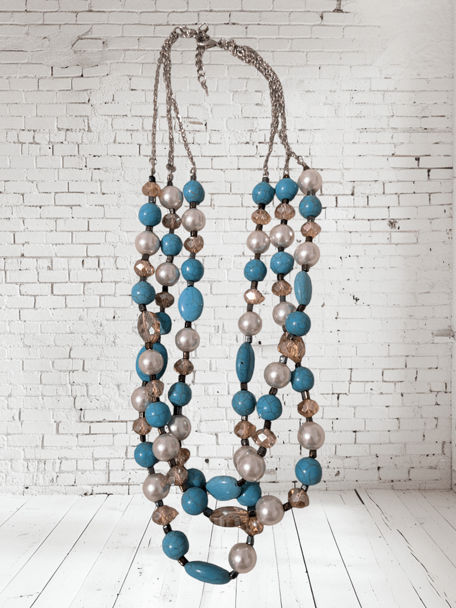 3 Strand Vintage Necklace product image (1)