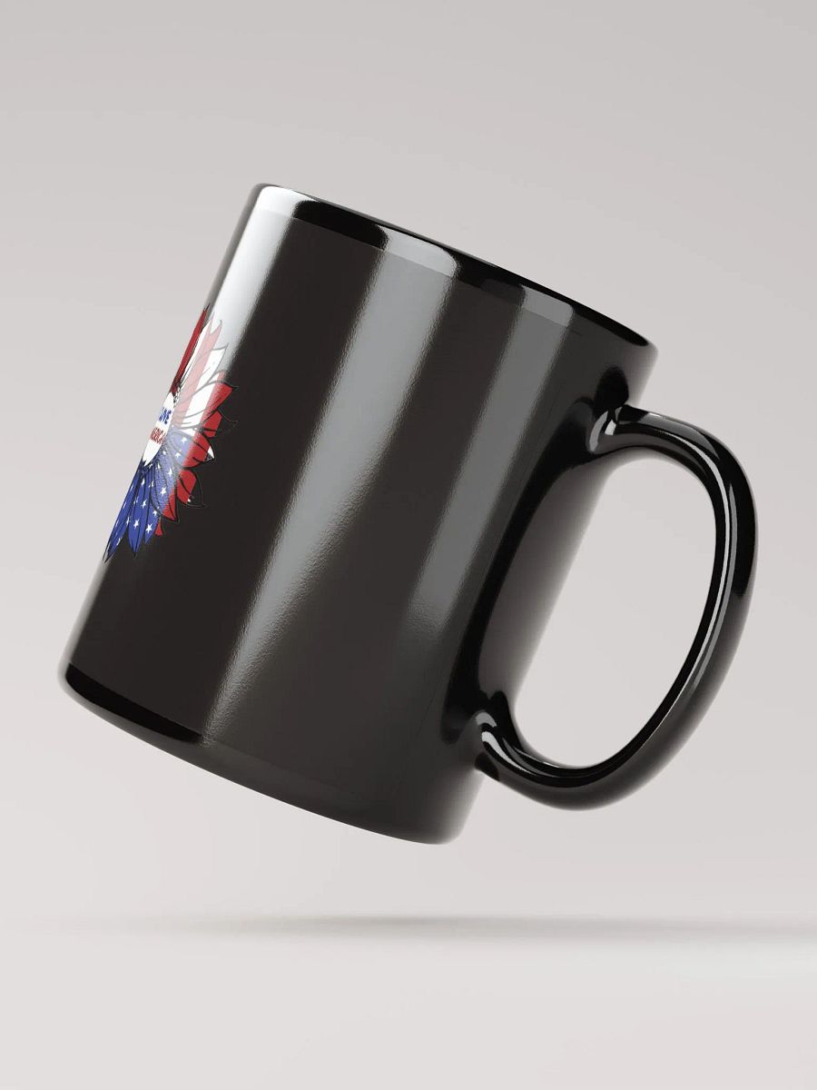 Black coffee mug whith a design, I LOVE AMERICA. product image (6)
