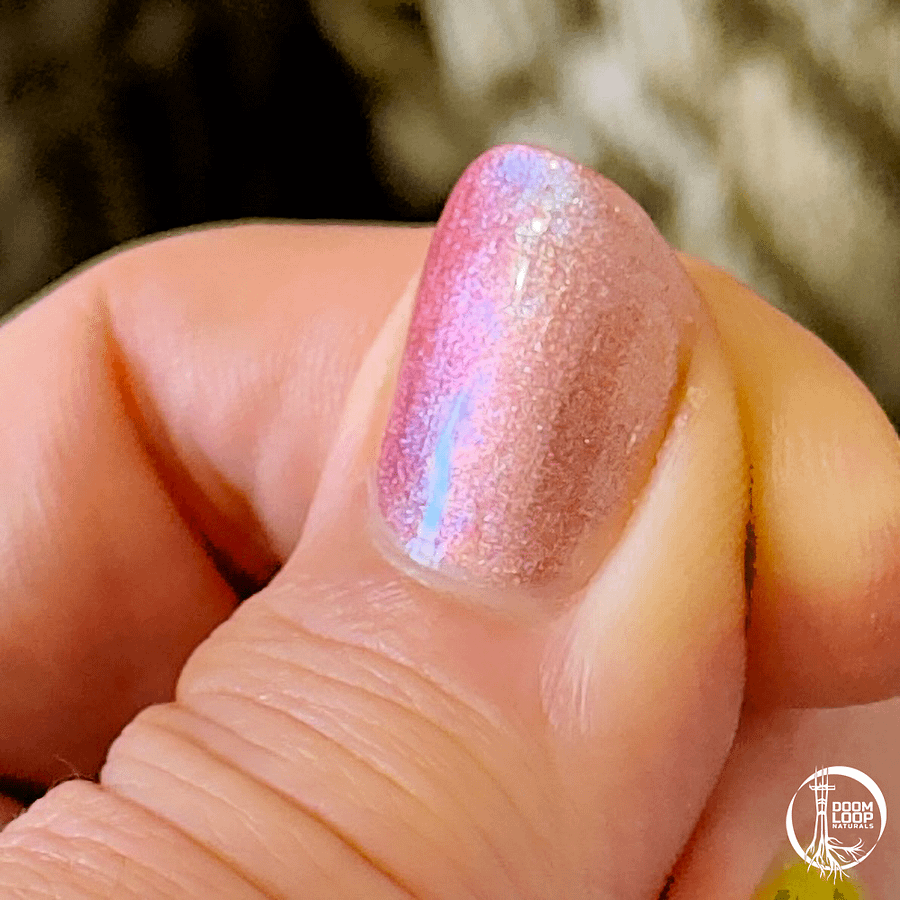 THE LAST SUMMERS - Magnetic Red and Frosted Ice Polish product image (5)
