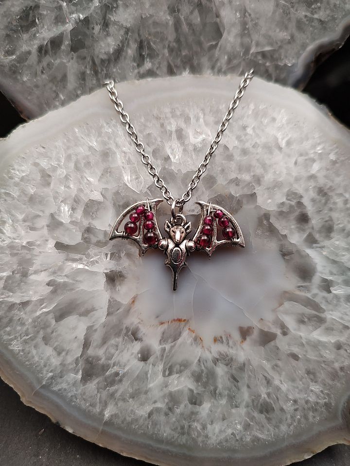 Bats Bejeweled - Garnet Shadow II product image (1)