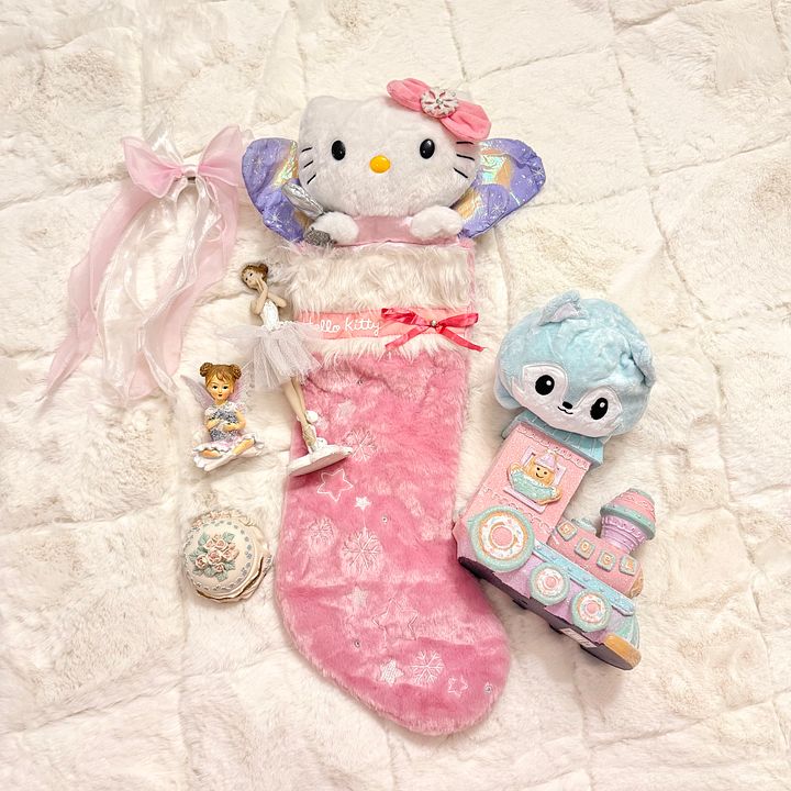Christmas - preloved set product image (1)