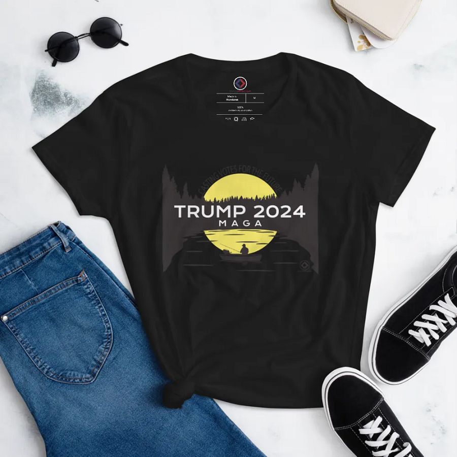 Trump 2024 Fishing Sunset Women's T-Shirt product image (13)