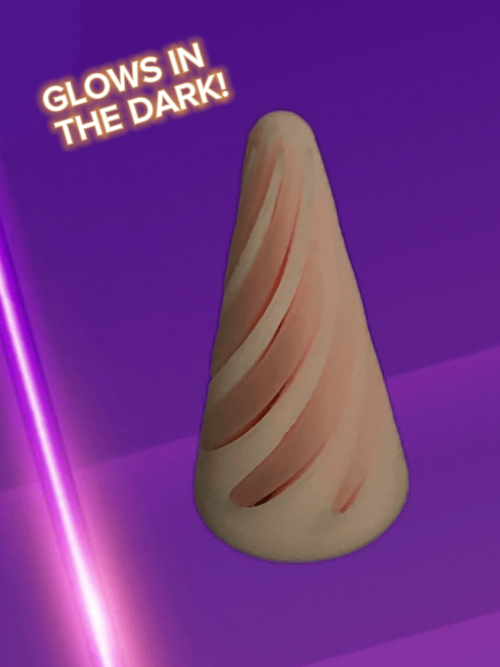 Impossible passthrough fidget product image (1)