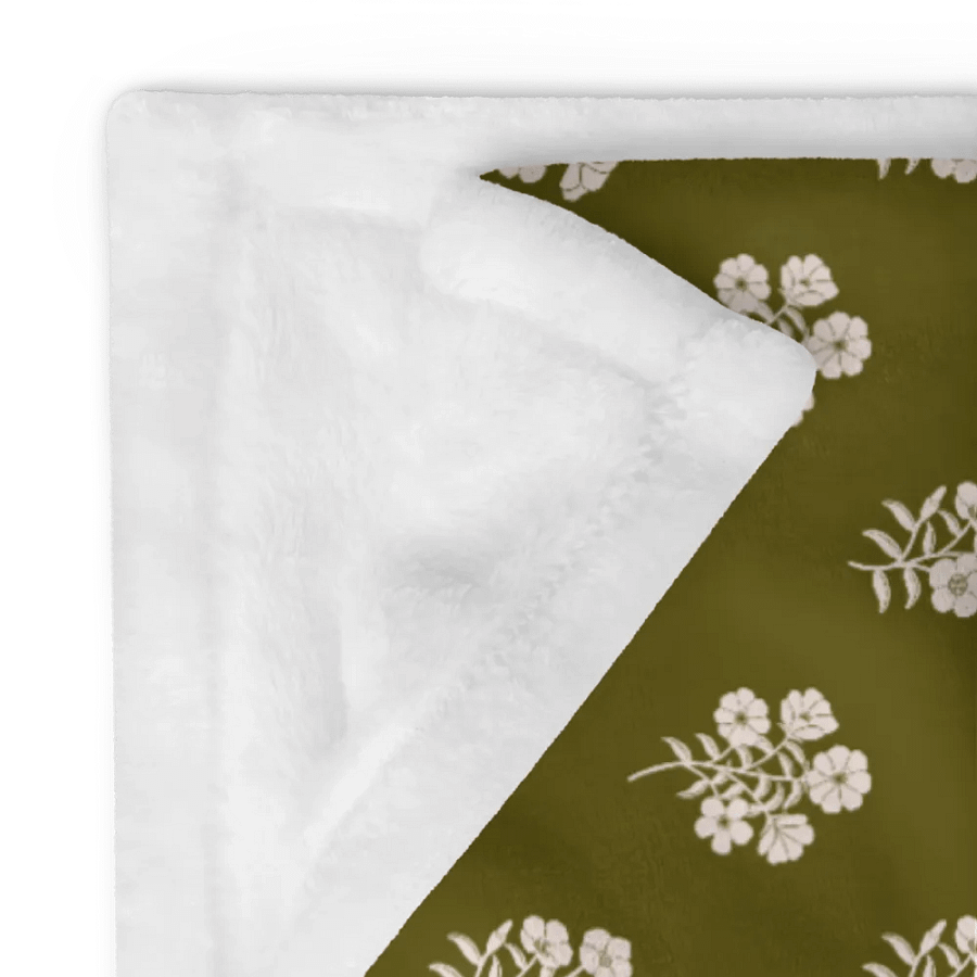 Alpine Cascade - Green and Creme - Throw Blanket product image (12)