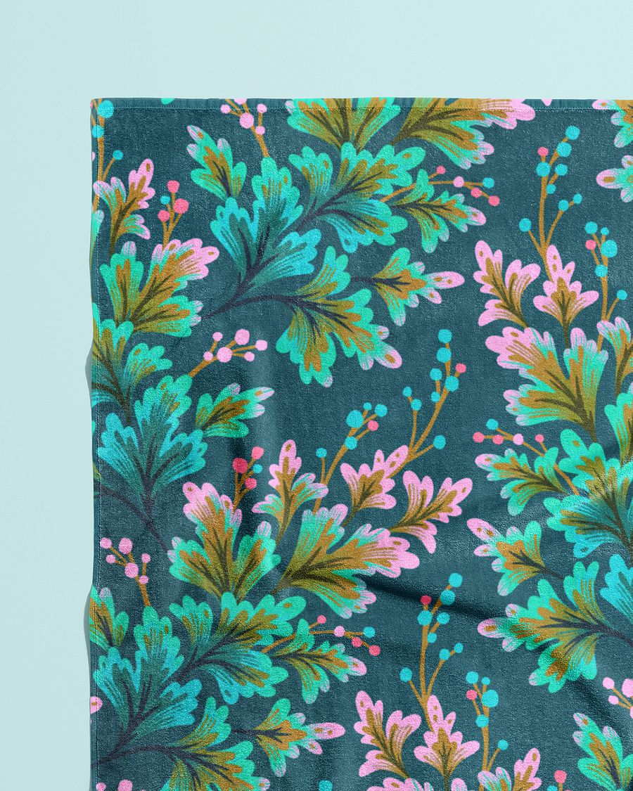 Beach Towel - Frilled Foliage / Green product image (3)