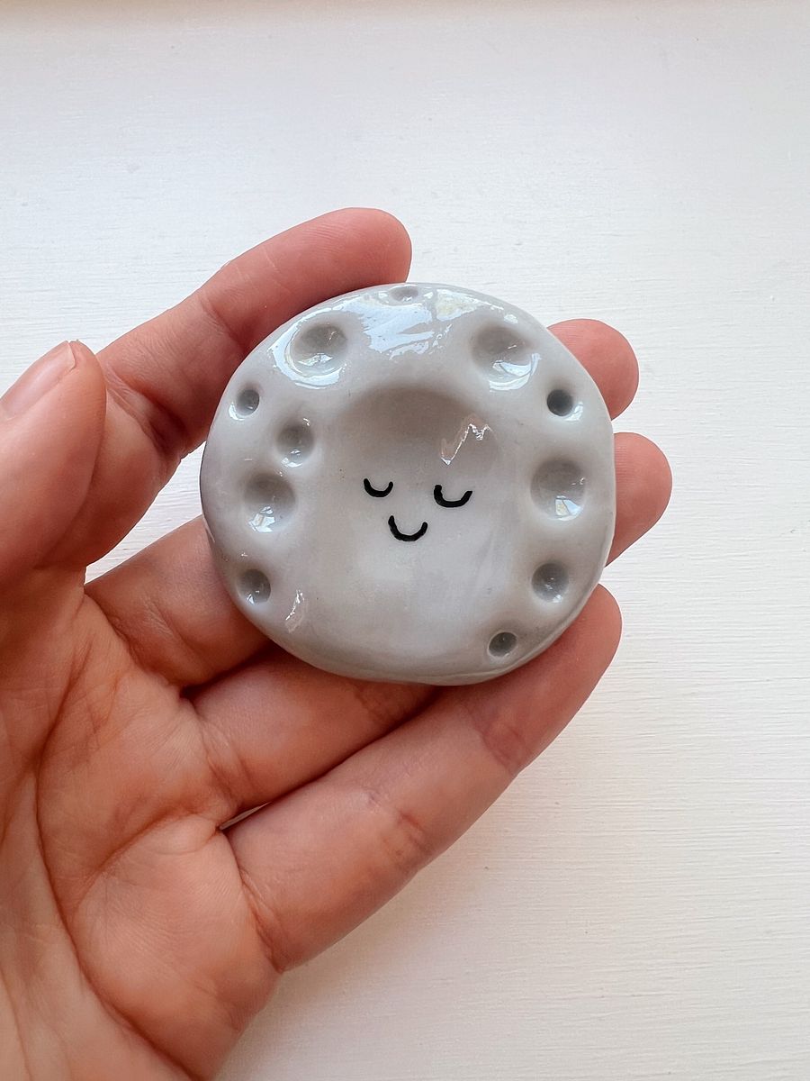 Moon Worry Stone product image (1)