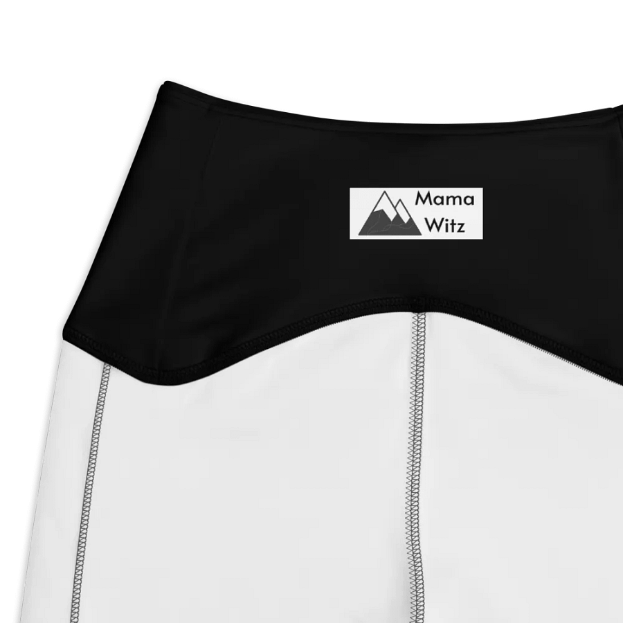 Black & White Aztec Geometric Leggings with Pockets product image (7)