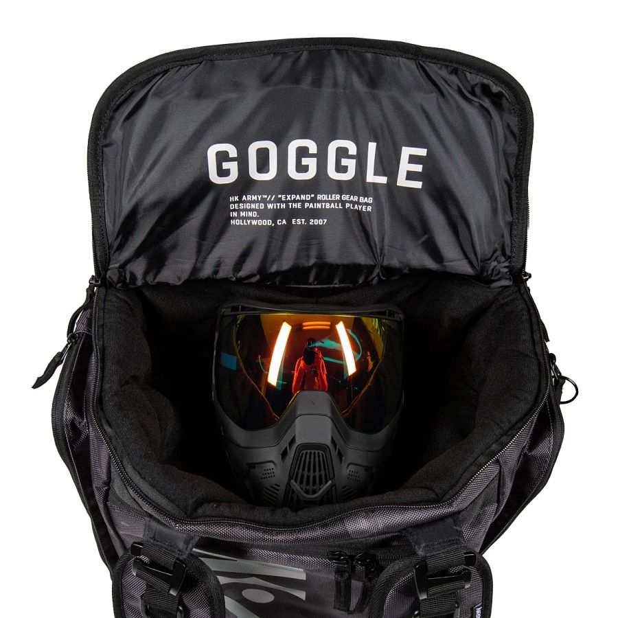 Expand 75L - Roller Gear Bag - Shroud Blackout product image (10)
