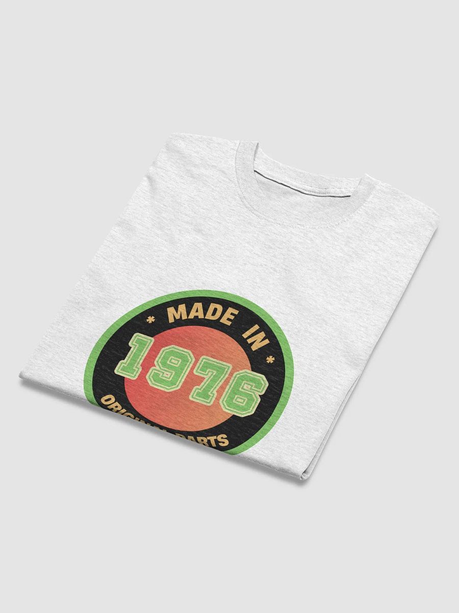 Vintage 1976 Gradient T-Shirt product image (39)