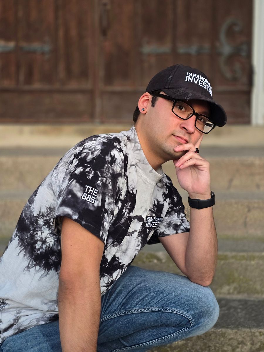 Paranormal Investor Tie-Dye Tee product image (2)