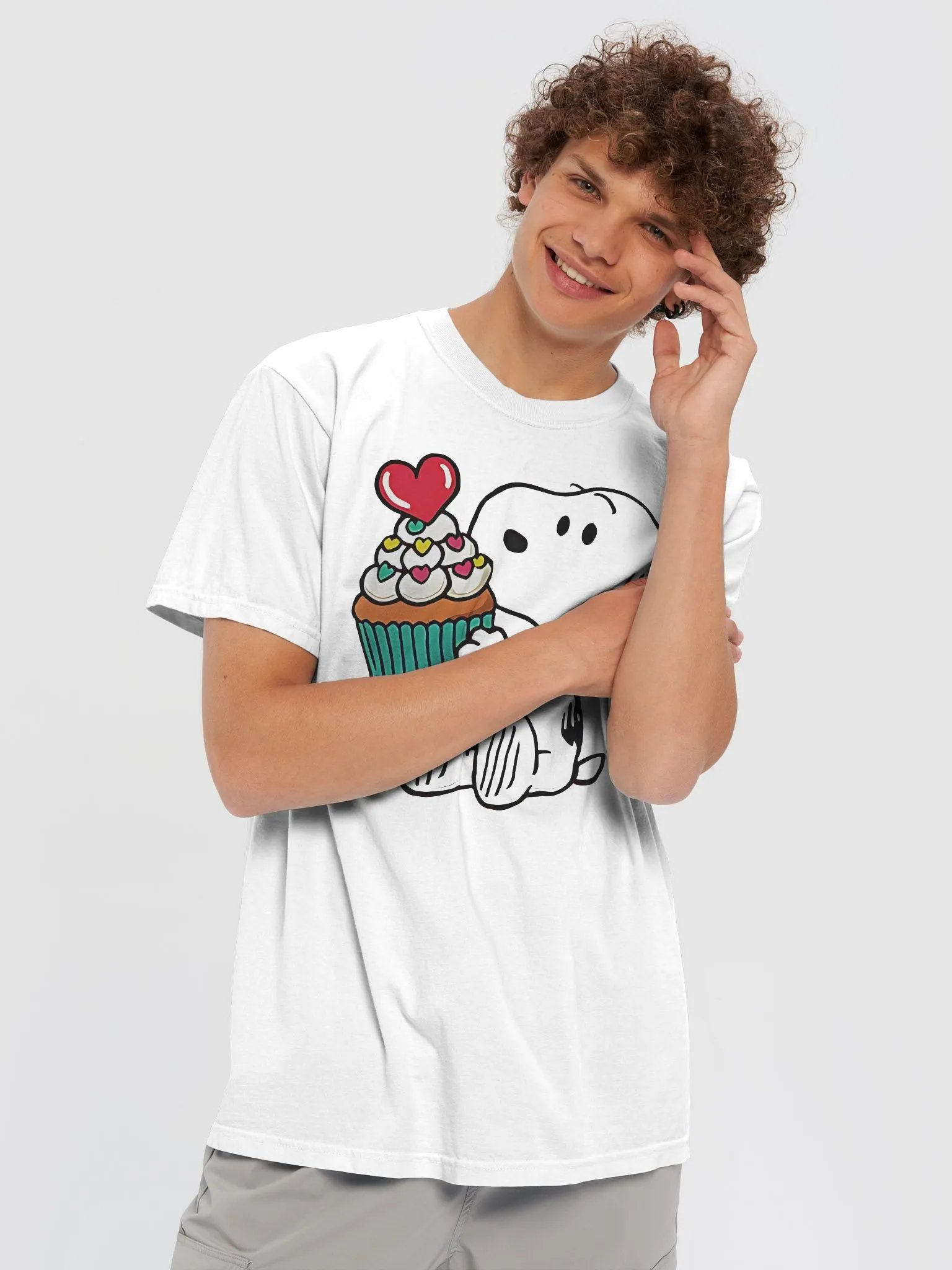 Snoopy Heart Cupcake Shirt product image (6)