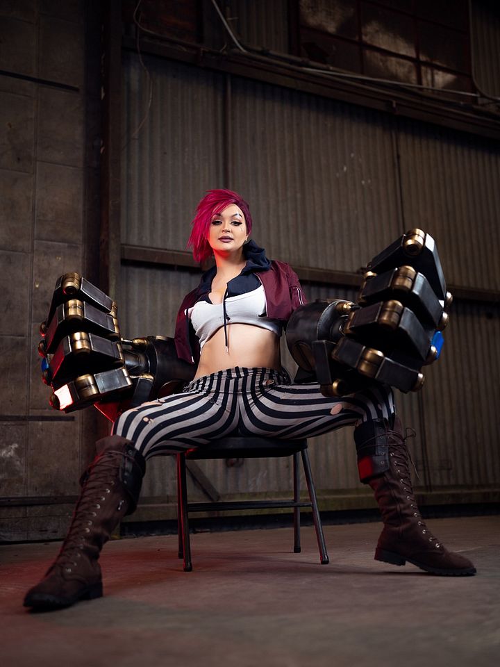 Vi Cosplay + Boudoir Patreon Set product image (2)