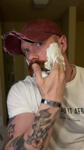 I hope this reaches who needs it ♥️ #sup #shave #shaving #advice #dad #father #help #hope #live #love #listen #letsdoitafraid...