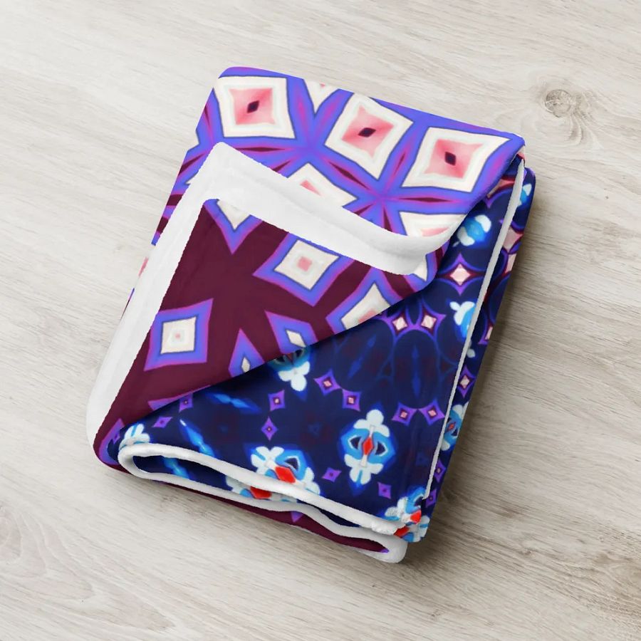 Octagonal Metamorphosis Throw Blanket product image (7)