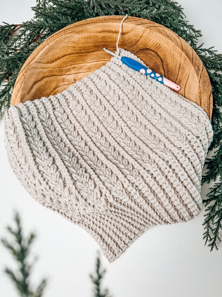 Snowy Wheat Puff Stitch Crochet Hat Pattern product image (2)
