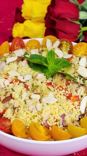 ​CUSCÚS CON POLLO Y HOJALDRE: 2 Recetas Fáciles y Rápidas para Cena 🍽️

​#Foodie #RecetasSaludables #HechoEnCasa #ComidaCaser...