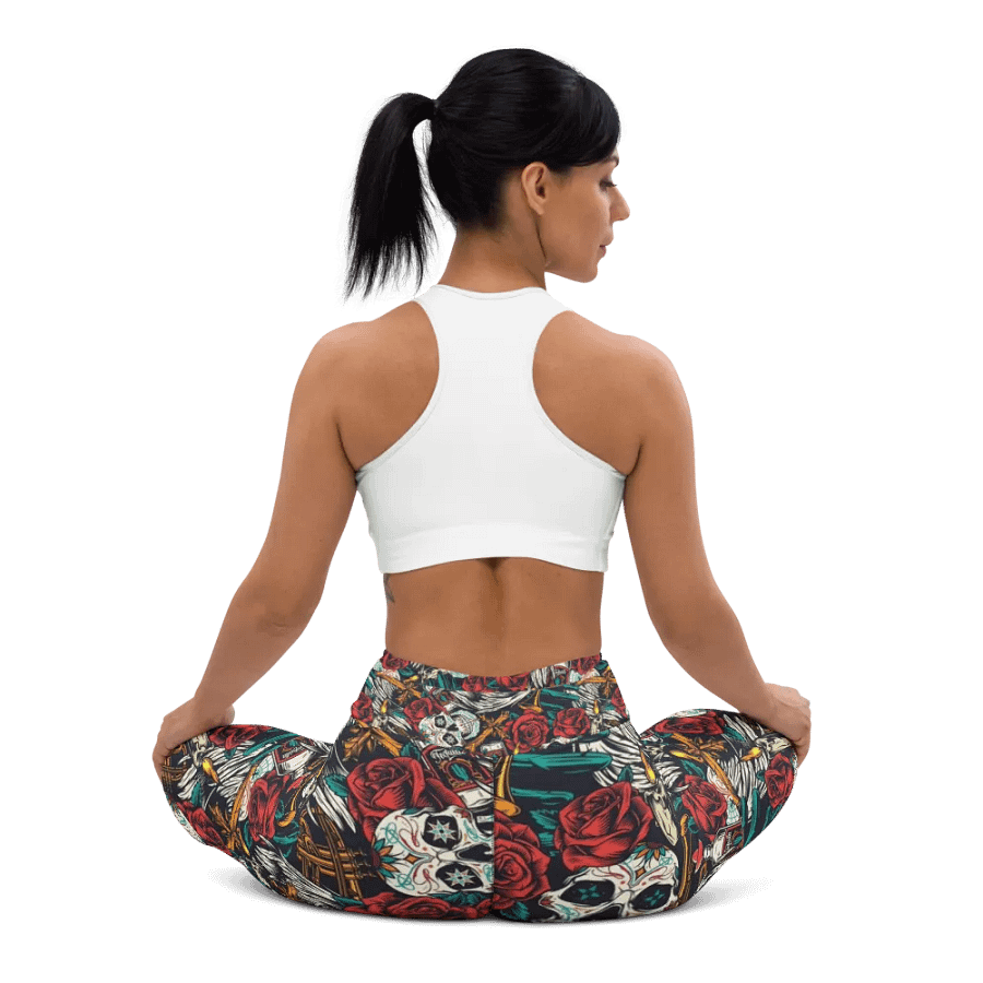 Yoga Pants – Skull and Roses Print for Edgy & Elegant Style product image (12)