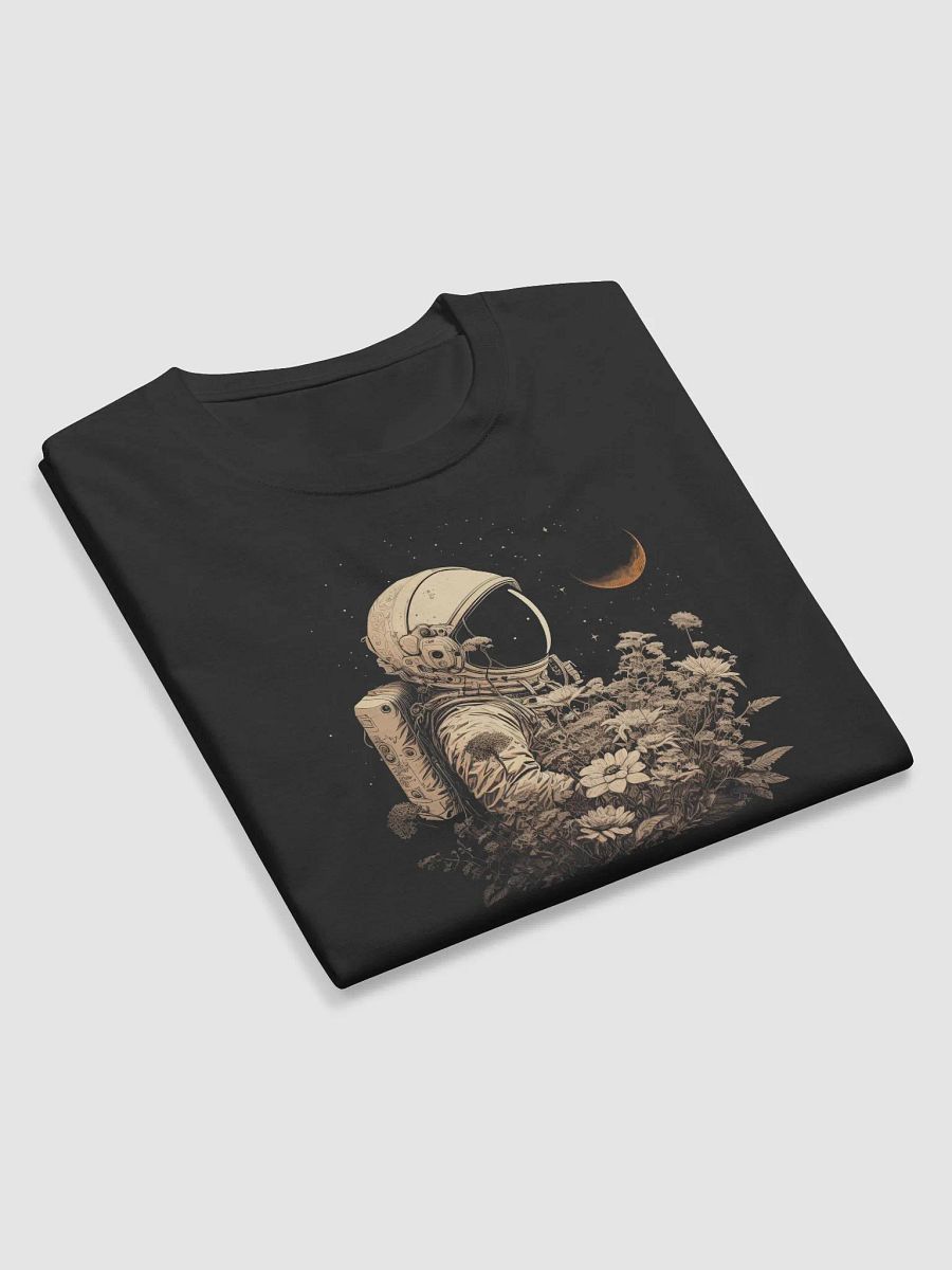 As an astronaut loves the moon product image (6)
